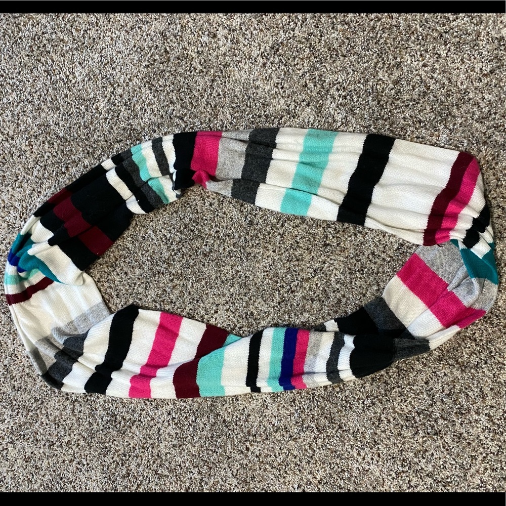 Woman’s striped infinity scarf